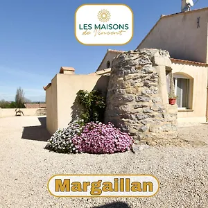 Hébergement de vacances Margaillan - Très Belle Maison Avec Parking, Jardin Et Clim France