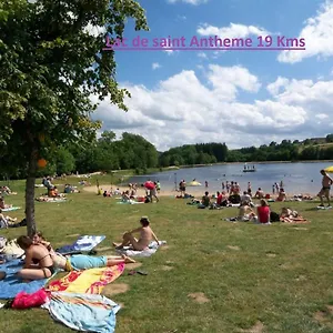  Hébergement de vacances Le Perron France